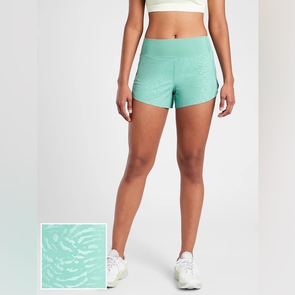 Athleta Pants - ❤️NWT Athleta Women's Blue Shorts RUN WITH IT 3.5" SHORT XL